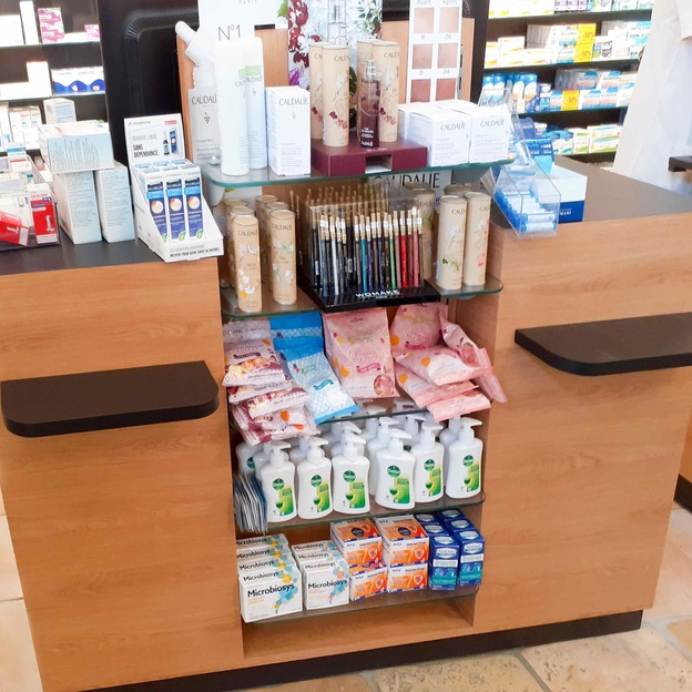 Pharmacie Espelette 10